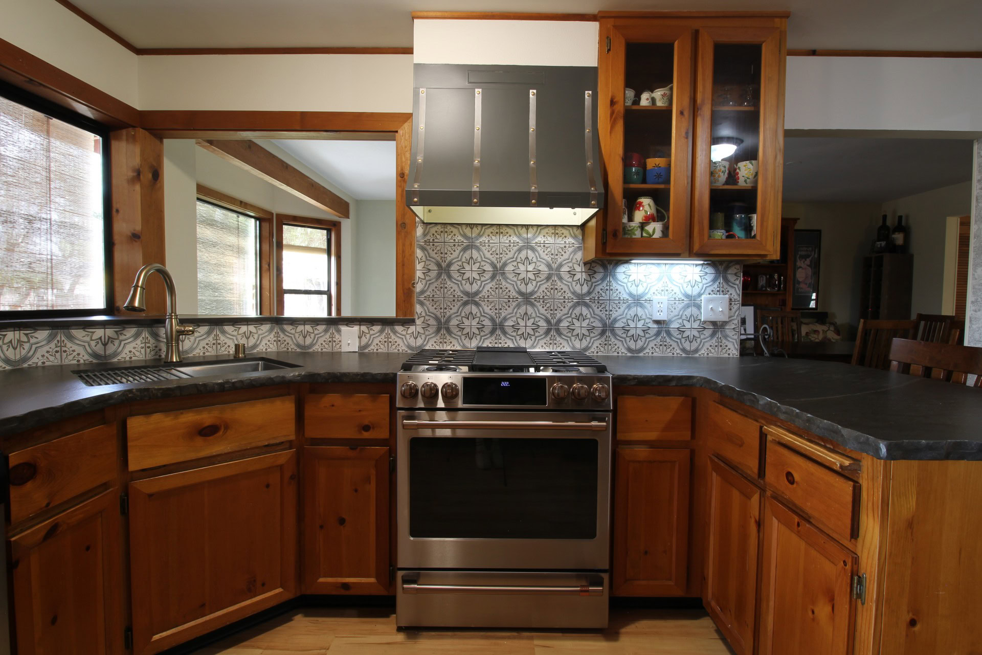 Auburn Ca. Countertop Replacement Before & After