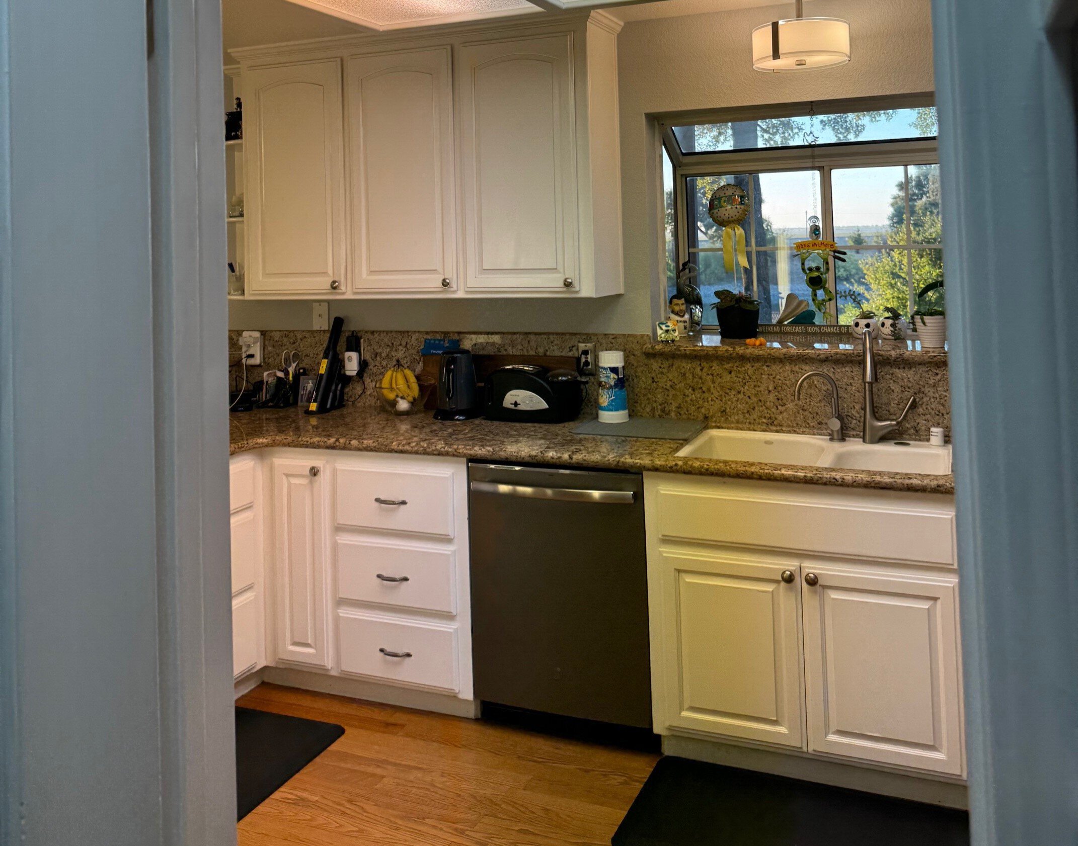 Sacramento, Ca. Kitchen Remodel Before