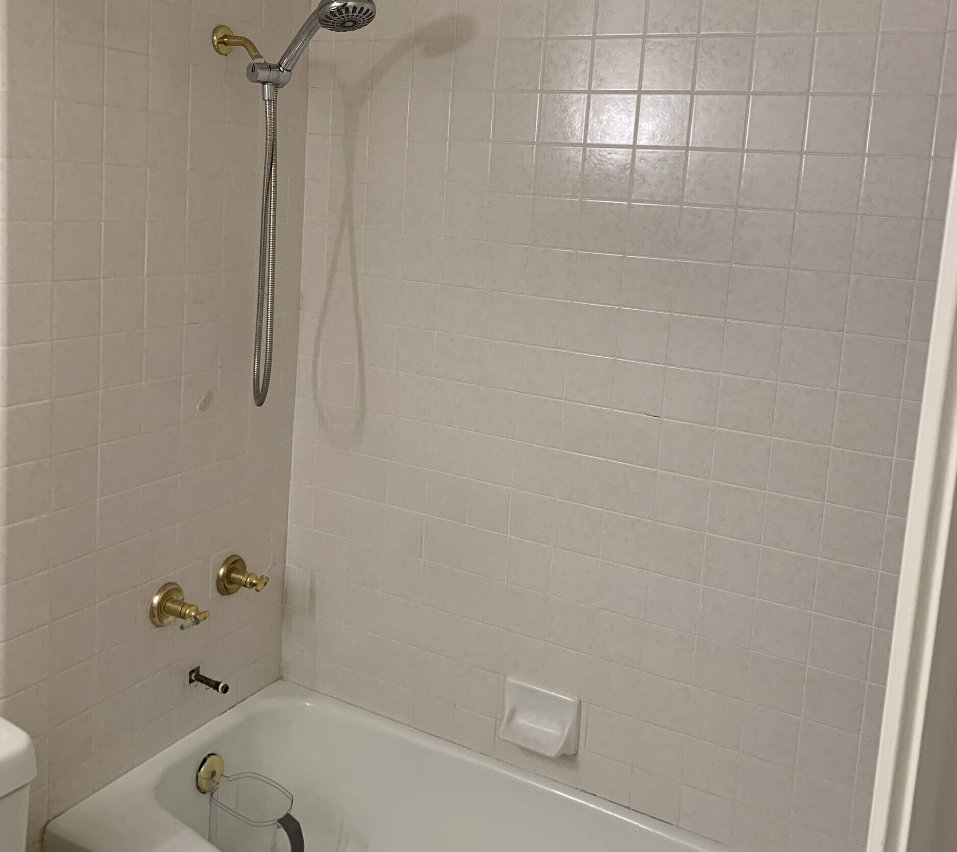 Folsom Ca. Guest Bathroom Remodel Before