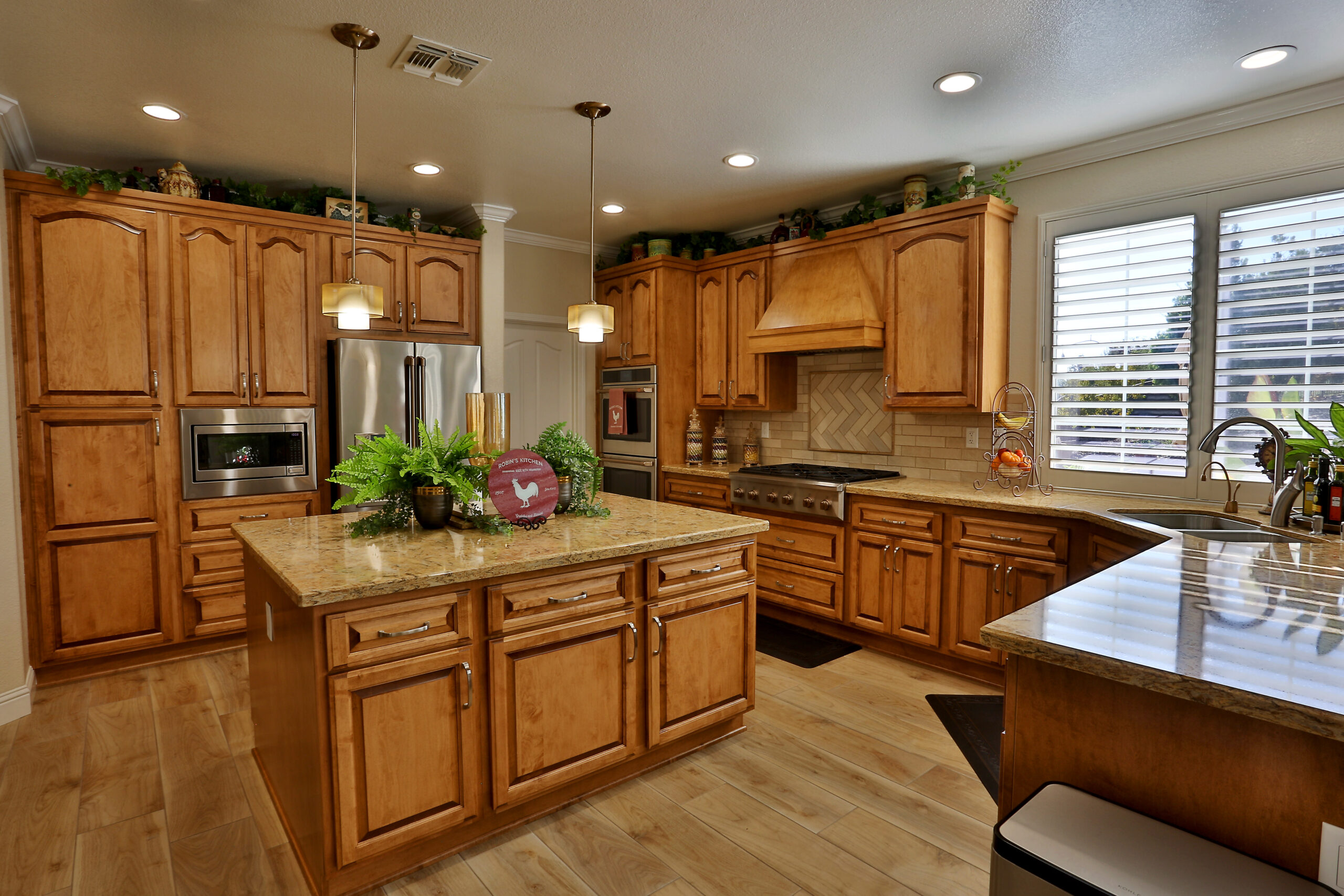 Cabinet Refacing Projects Image Portfolio | Kitchen Mart